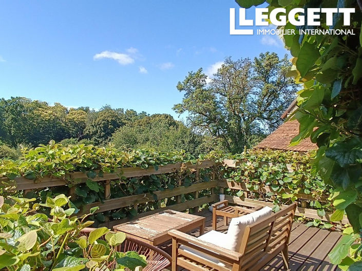 Image No.8-4 Bed House for sale