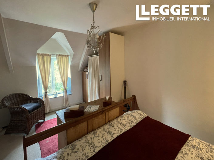 Image No.10-4 Bed House for sale