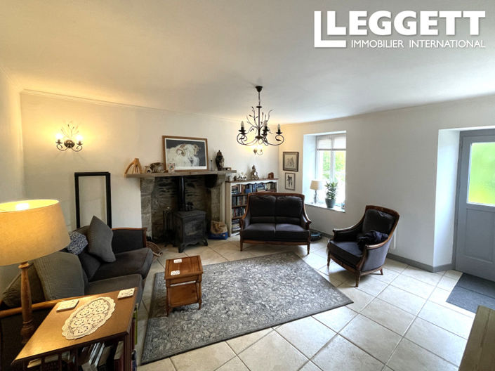 Image No.4-4 Bed House for sale