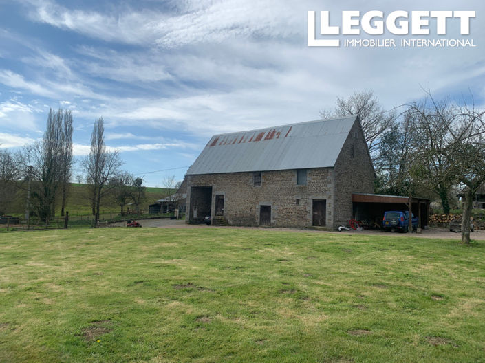 Image No.8-8 Bed House for sale