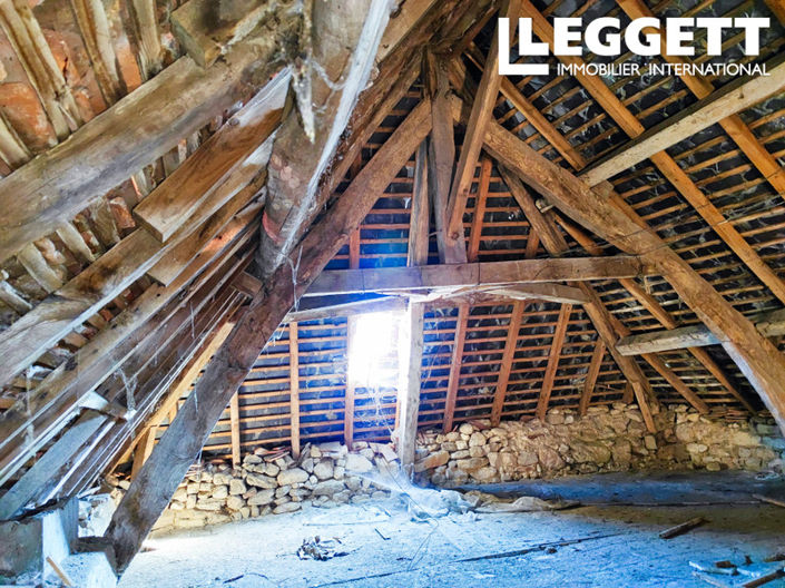 Image No.8-3 Bed House for sale