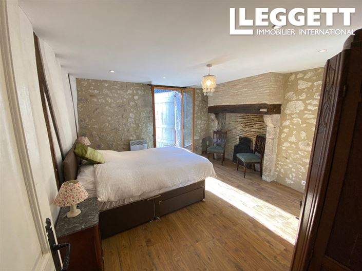 Image No.4-5 Bed House for sale