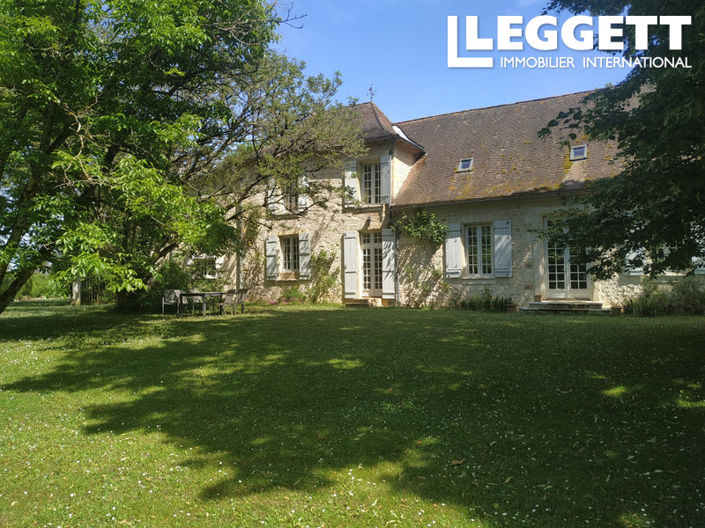 Image No.2-5 Bed Chateaux for sale