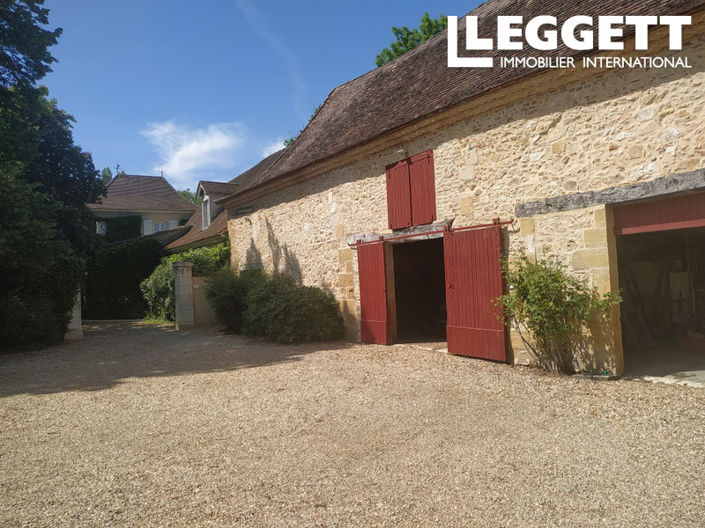 Image No.3-5 Bed Chateaux for sale