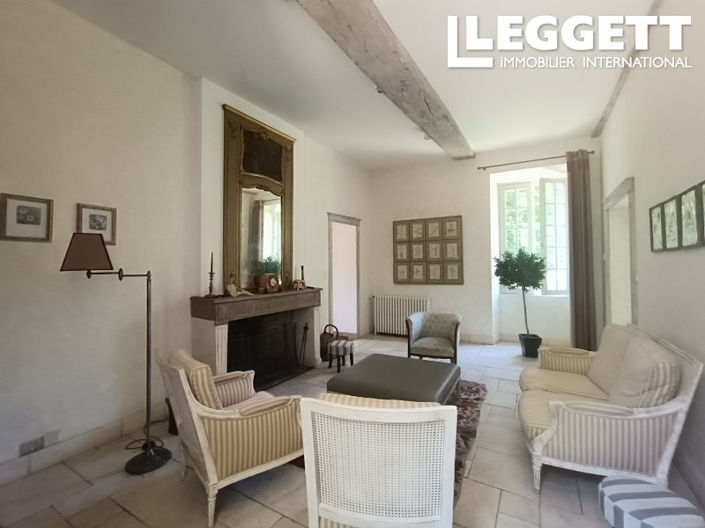 Image No.9-5 Bed Chateaux for sale