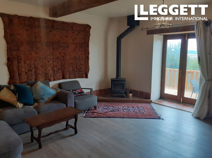 Image No.8-11 Bed House for sale