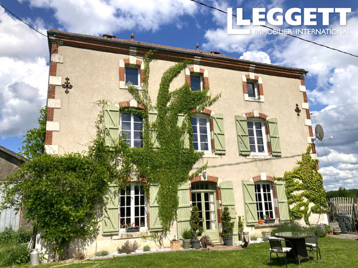 Image No.1-4 Bed House for sale