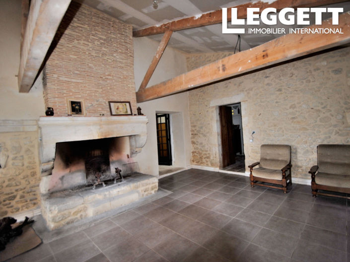 Image No.9-7 Bed Commercial for sale