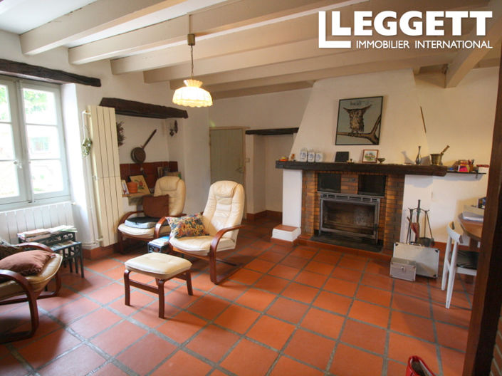 Image No.7-5 Bed House for sale