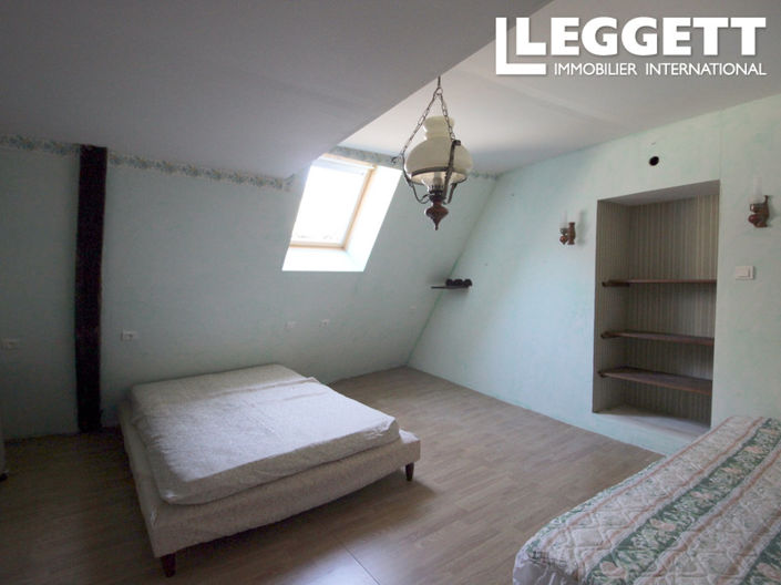 Image No.7-2 Bed House for sale