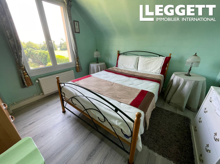 Image No.4-4 Bed House for sale