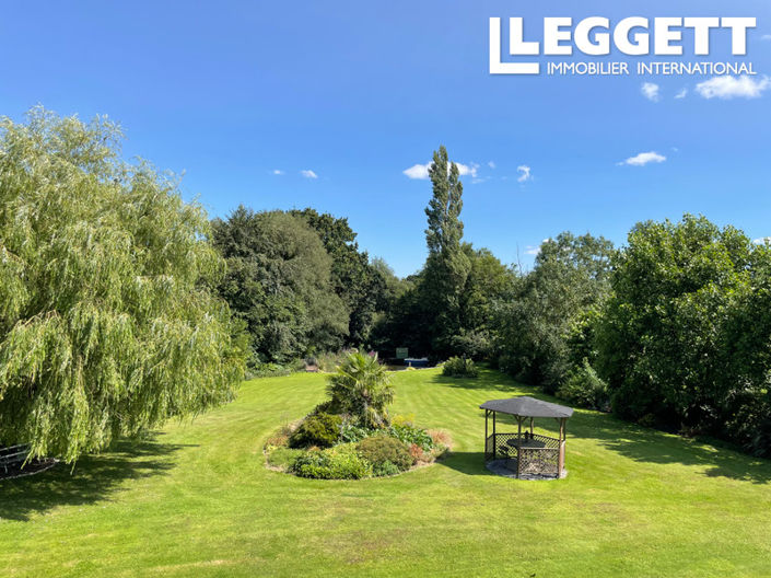 Image No.2-4 Bed House for sale