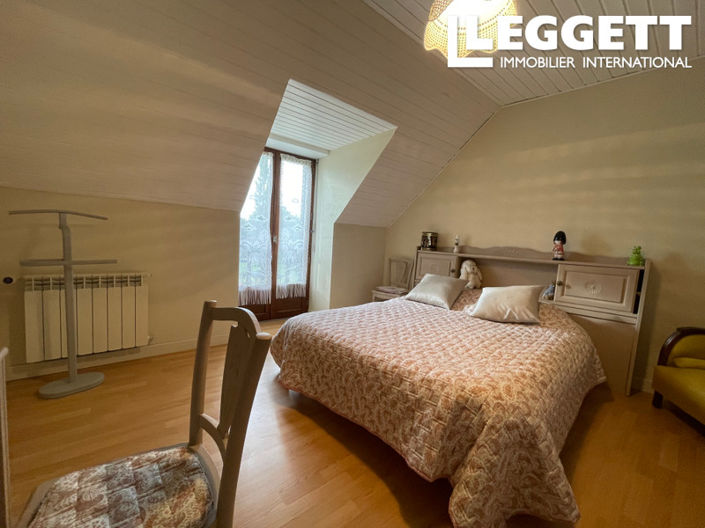 Image No.6-4 Bed House for sale