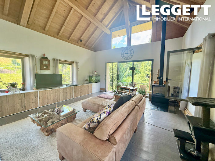 Image No.2-5 Bed House for sale