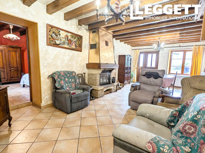 Image No.2-5 Bed House for sale