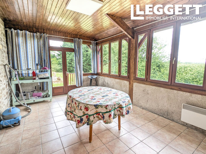 Image No.3-5 Bed House for sale