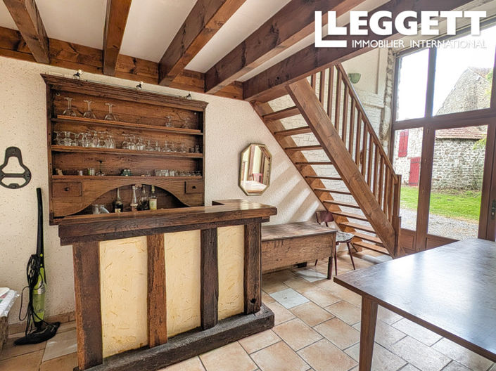 Image No.4-5 Bed House for sale