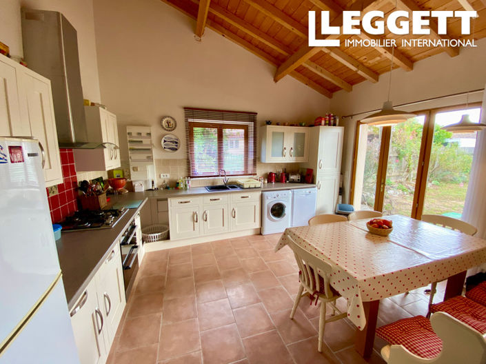 Image No.5-3 Bed House for sale