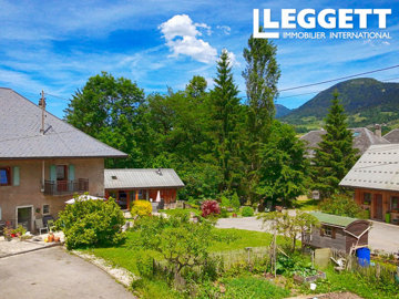 5 Bed House for sale