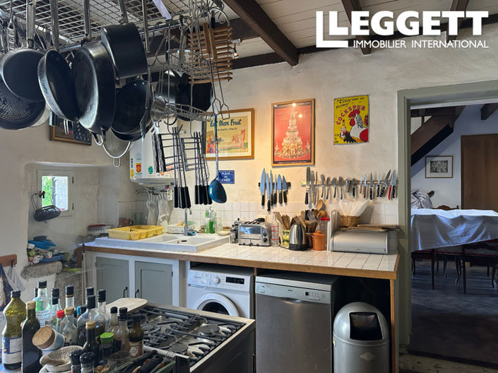 Image No.4-7 Bed House for sale