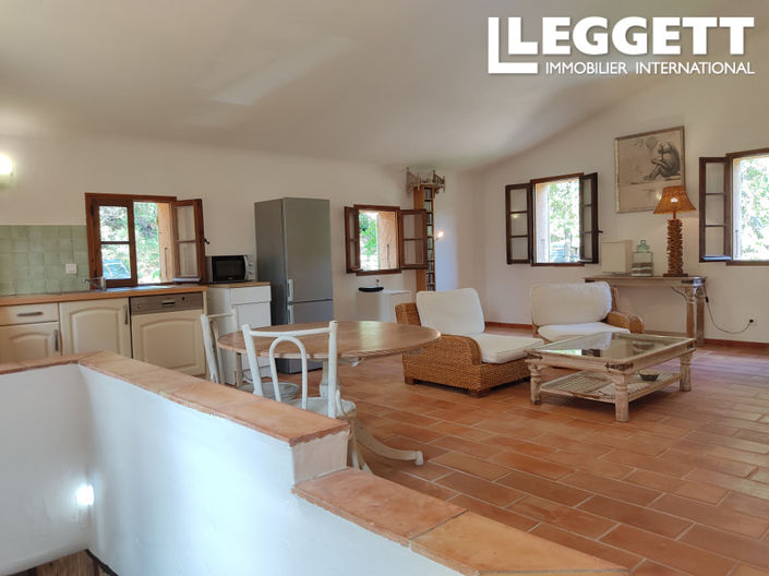 Image No.3-1 Bed House for sale