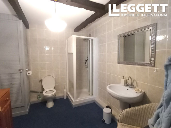 Image No.9-2 Bed House for sale