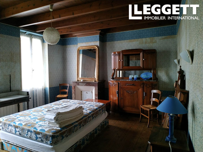 Image No.10-4 Bed House for sale