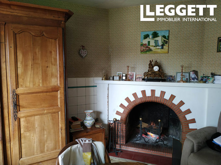 Image No.6-4 Bed House for sale