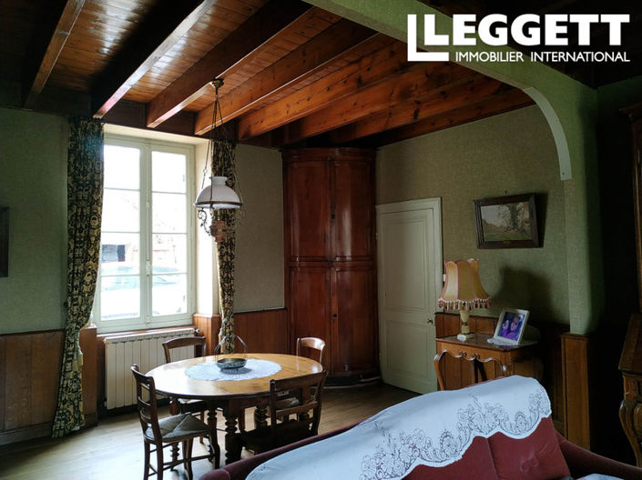 Image No.8-4 Bed House for sale