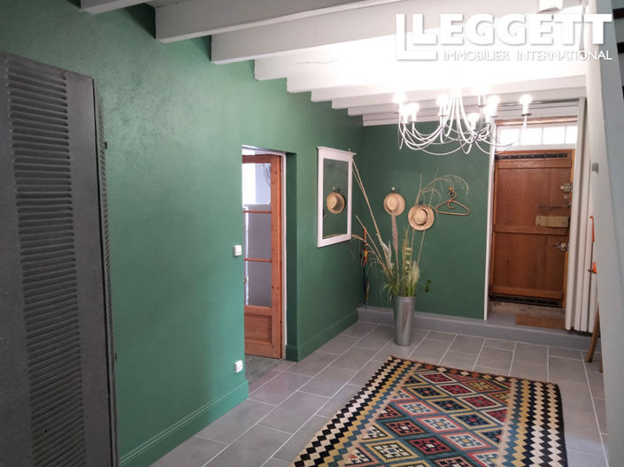 Image No.6-3 Bed House for sale