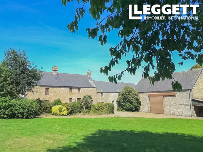 Image No.1-8 Bed House for sale