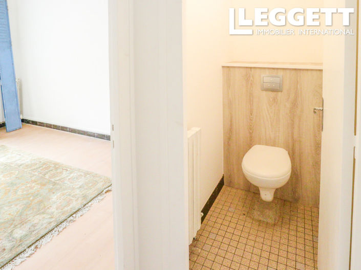 Image No.9-2 Bed House for sale