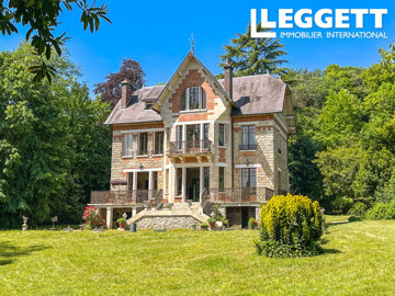 1 - Parmain, House