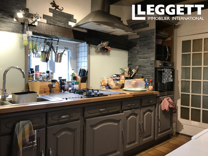 Image No.3-4 Bed House for sale