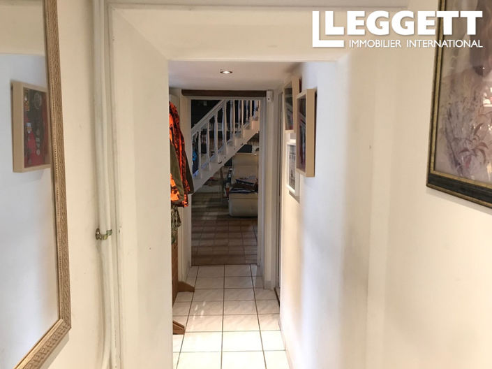 Image No.6-4 Bed House for sale