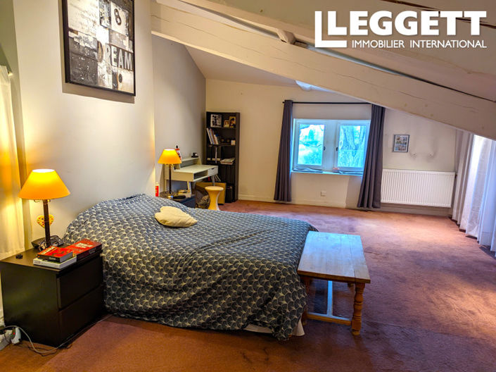 Image No.7-4 Bed House for sale