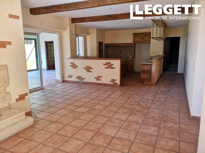 Image No.6-3 Bed House for sale