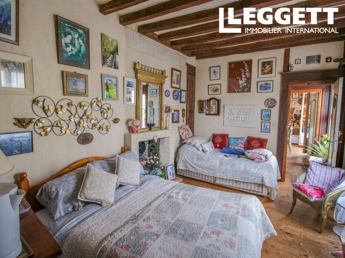 Image No.4-4 Bed House for sale