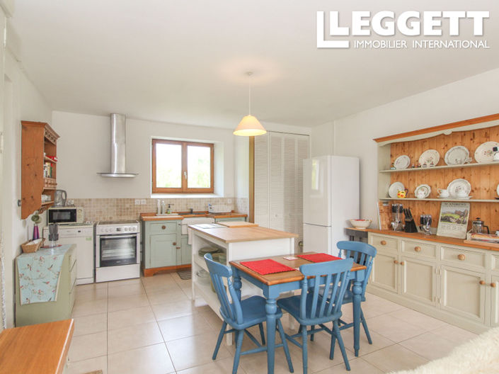 Image No.3-2 Bed House for sale