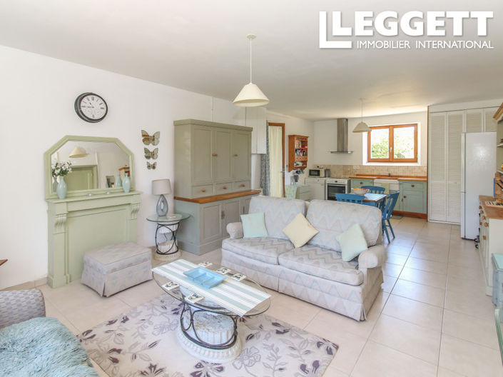 Image No.5-2 Bed House for sale