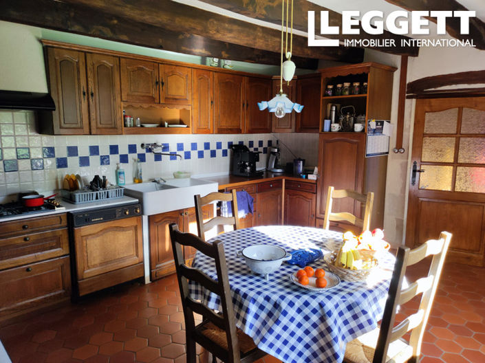 Image No.6-4 Bed House for sale