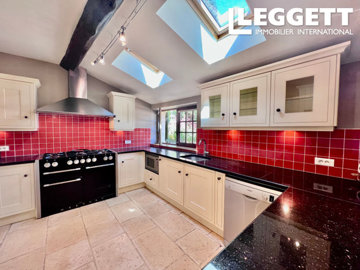 ahr0chm6ly9jzg4uagvzdglhlmltbw8vaw1hz2uvvevom