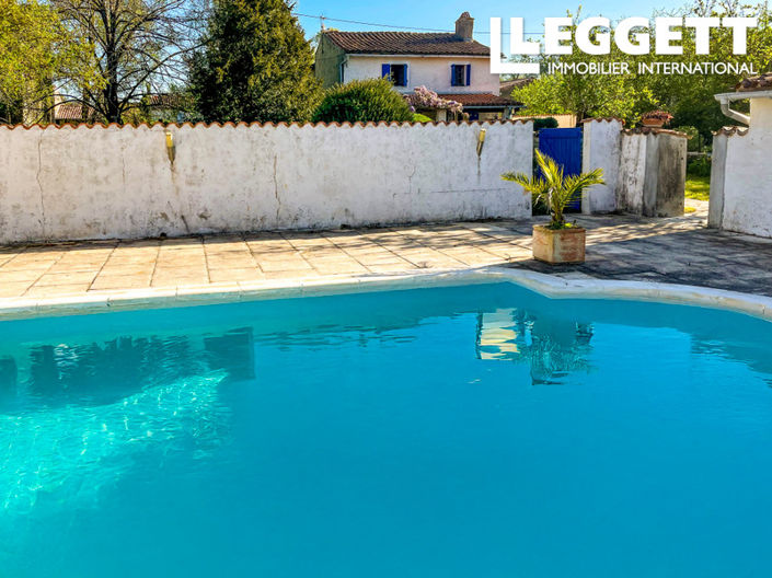 Image No.1-3 Bed House for sale