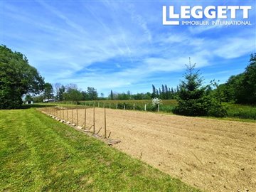 ahr0chm6ly9jzg4uagvzdglhlmltbw8vaw1hz2uvvevom