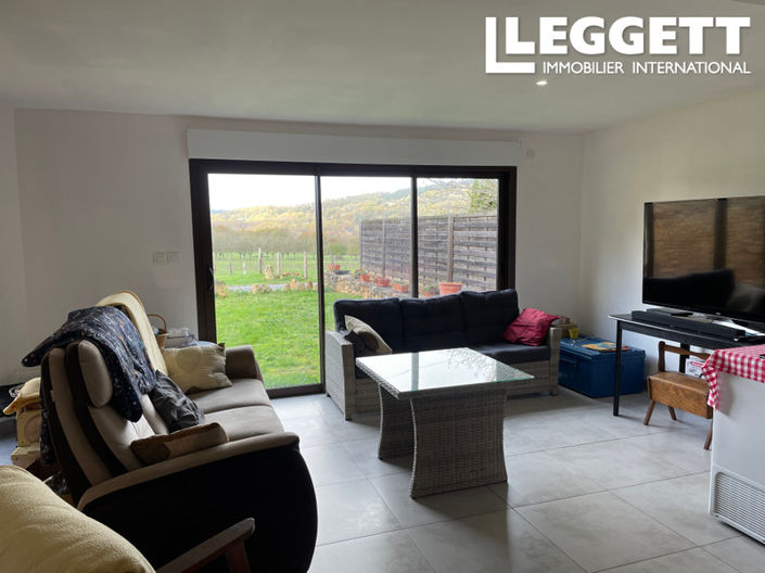 Image No.5-5 Bed House for sale