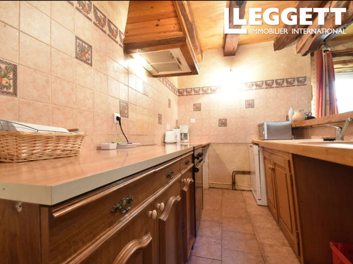 Image No.7-5 Bed House for sale