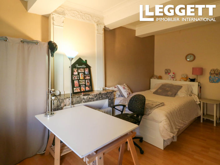 Image No.10-4 Bed House for sale