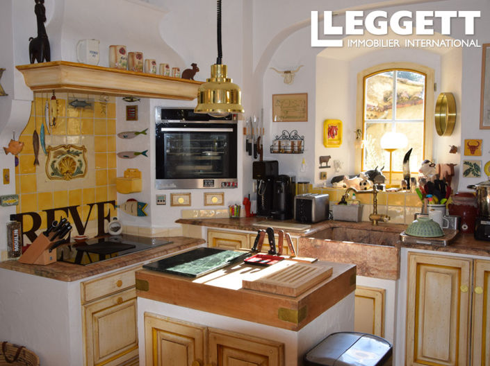 Image No.6-3 Bed House for sale