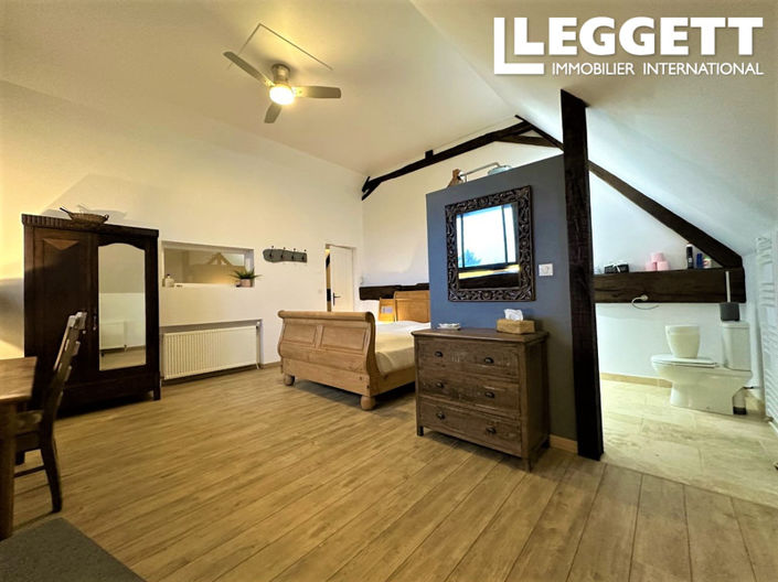 Image No.10-5 Bed House for sale