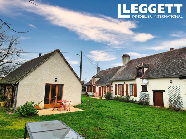 Image No.10-3 Bed House for sale